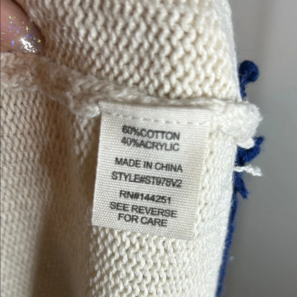 Jessica Simpson Cream and Blue Knit - Picture 7 of 7